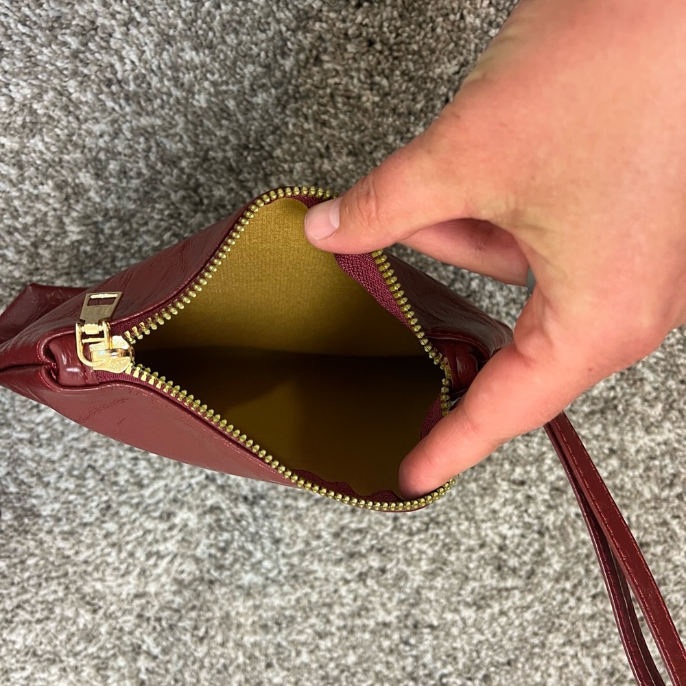 ⭐️ NWOT Elegant Red Women's Purse - Picture 14 of 14